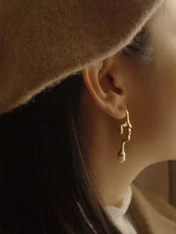 Aura Earrings