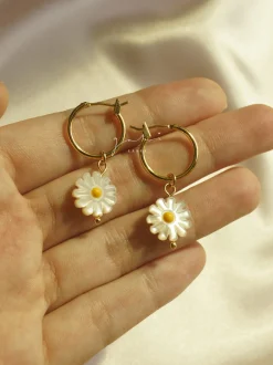 Daisy Hoops - Natural Shell