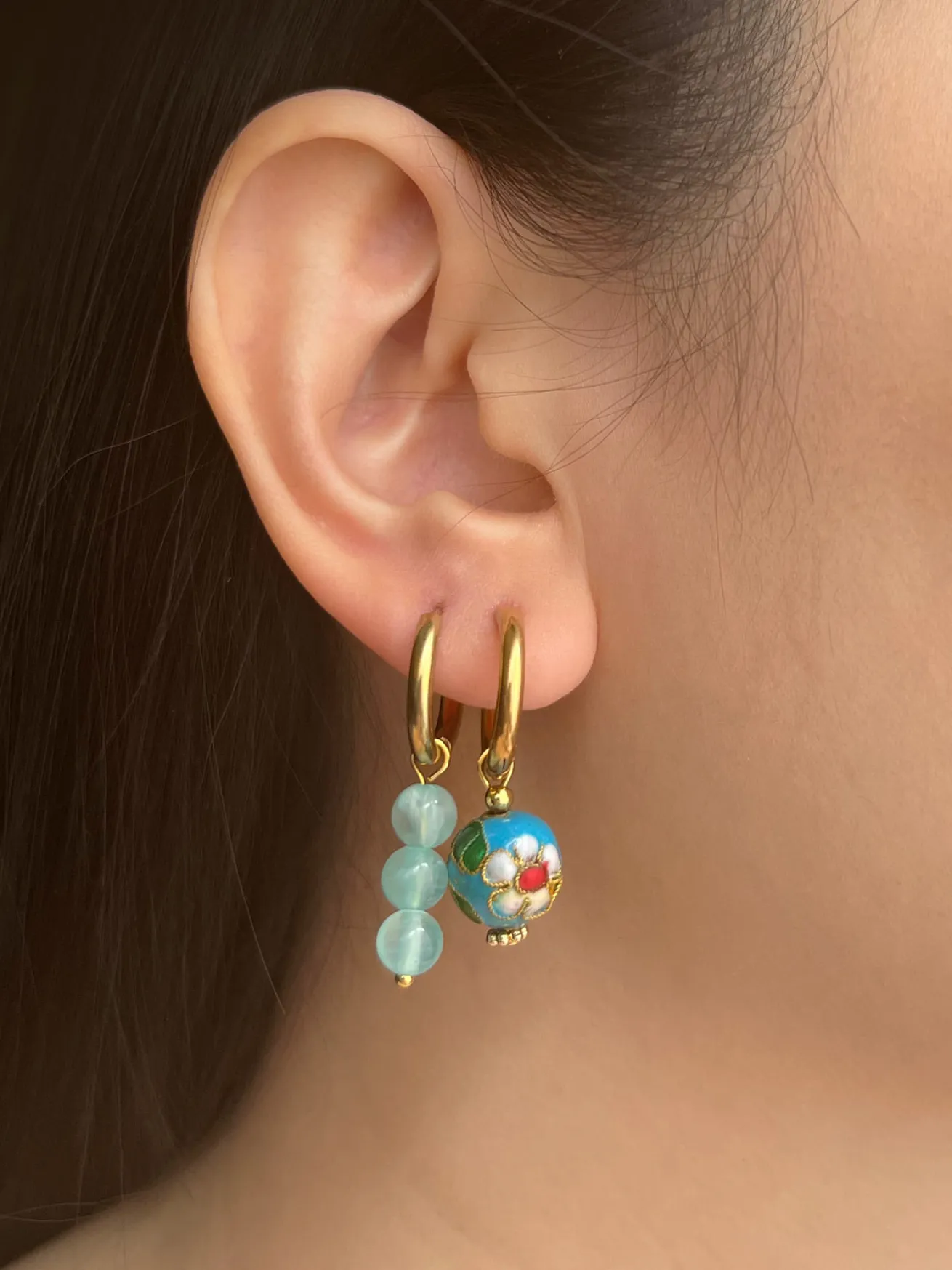 Flower Cloisonne & Little Stone Mismatched Hoops - Blue