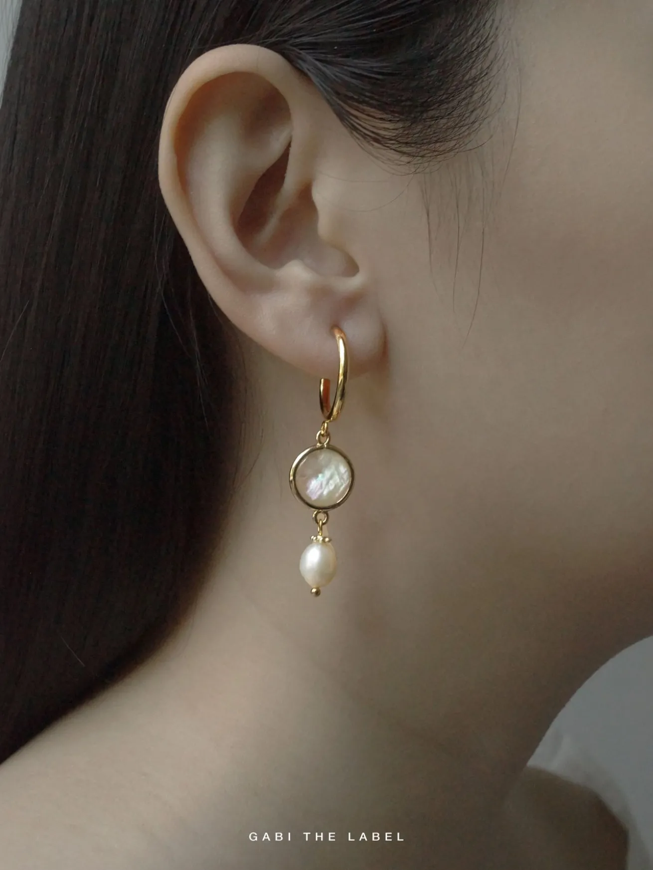 Hildur Earrings - Shell *18K Gold-plated