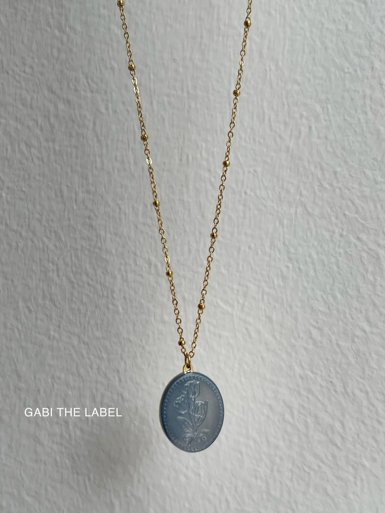 Large Pearl Pendant Necklace with Carved Flowers - Blue