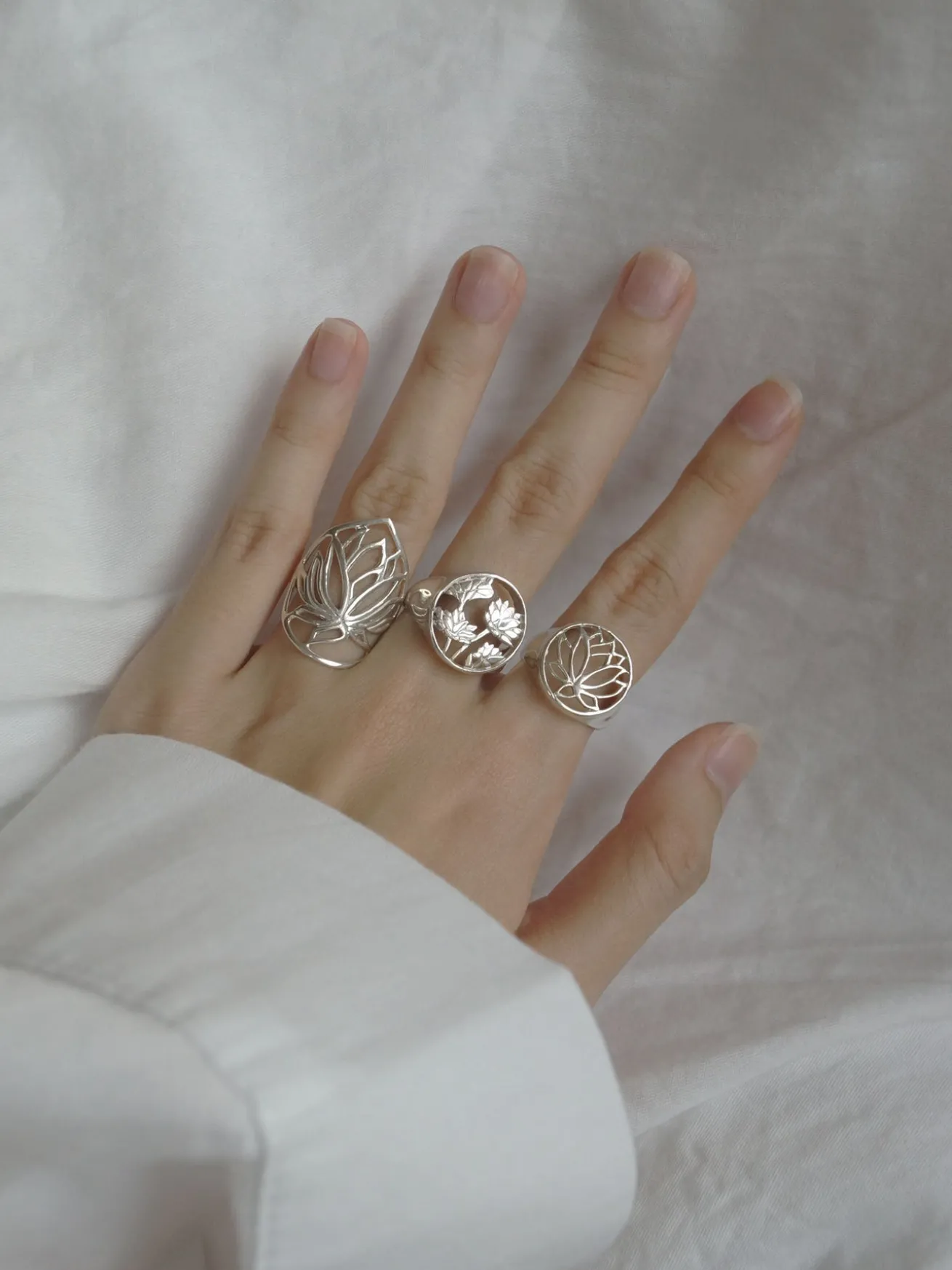 LOTUS Signet Ring - Big // GABI EXCLUSIVE