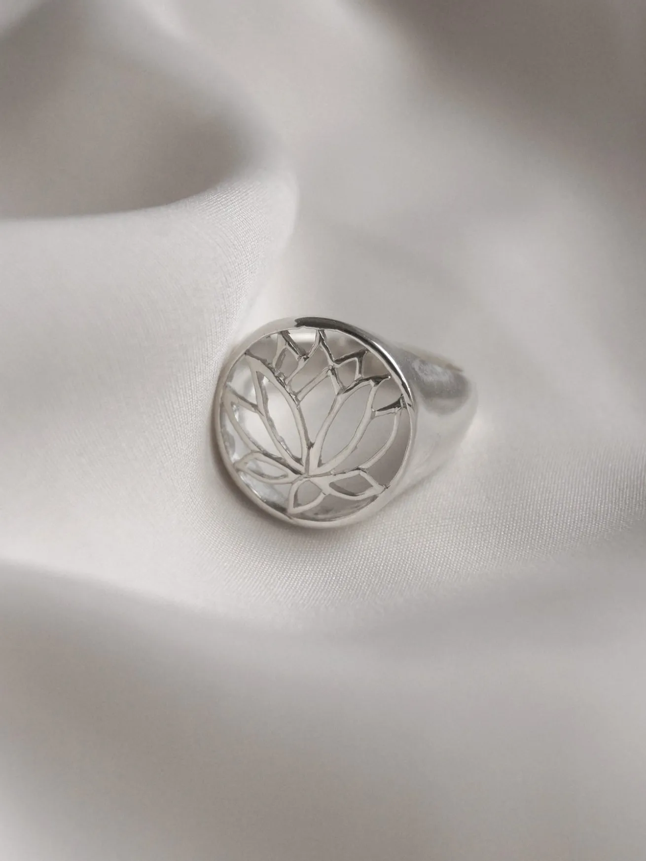 LOTUS Signet Ring - Big // GABI EXCLUSIVE