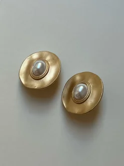 Matte Gold Pearl Eye Clip-Ons (Vintage)