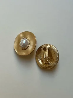 Matte Gold Pearl Eye Clip-Ons (Vintage)