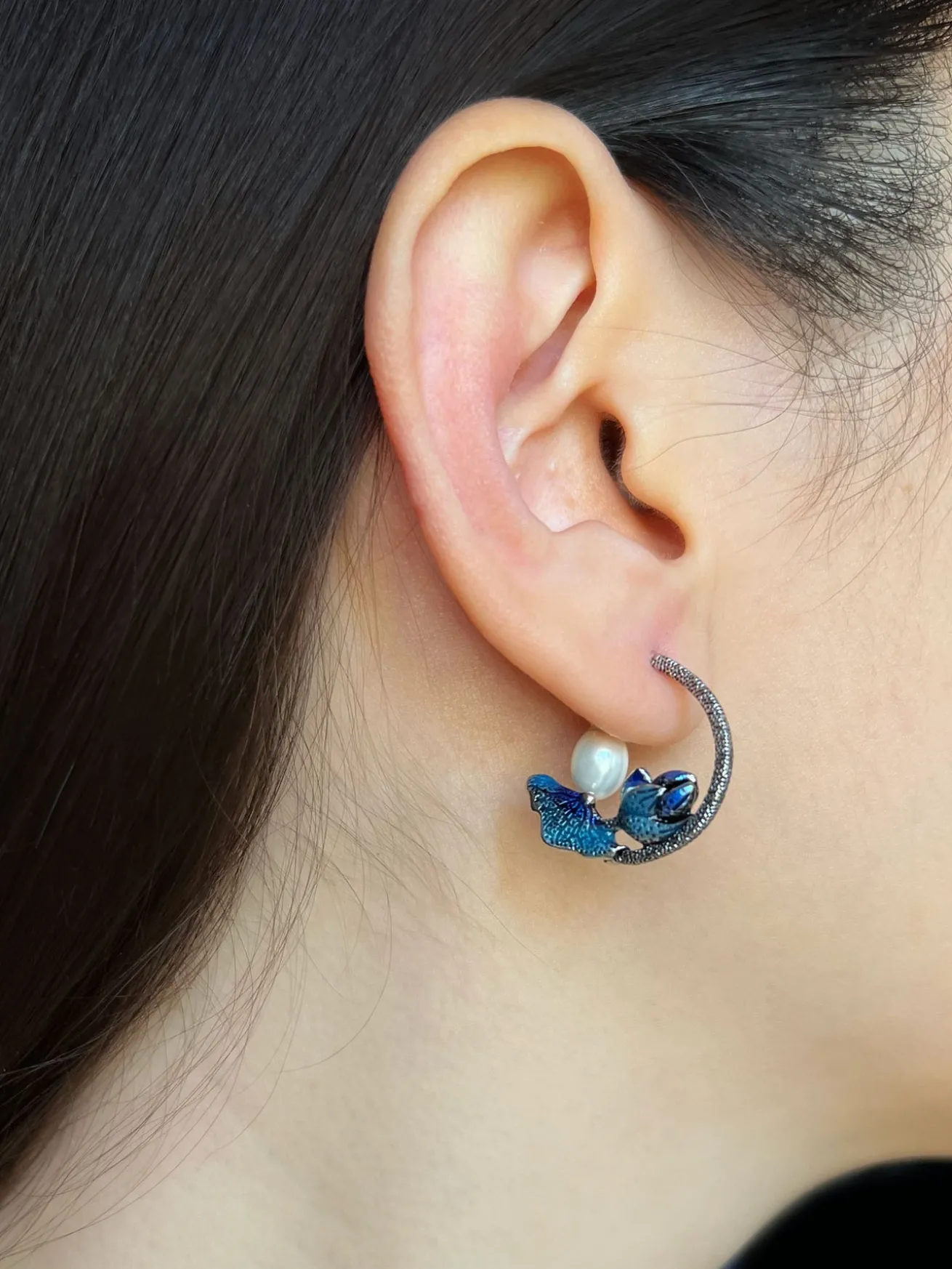 Nature’s Dance Hoops with Freshwater Pearl - Silver/Blue
