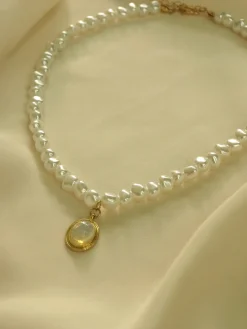 Nefertari's Pearl Necklace