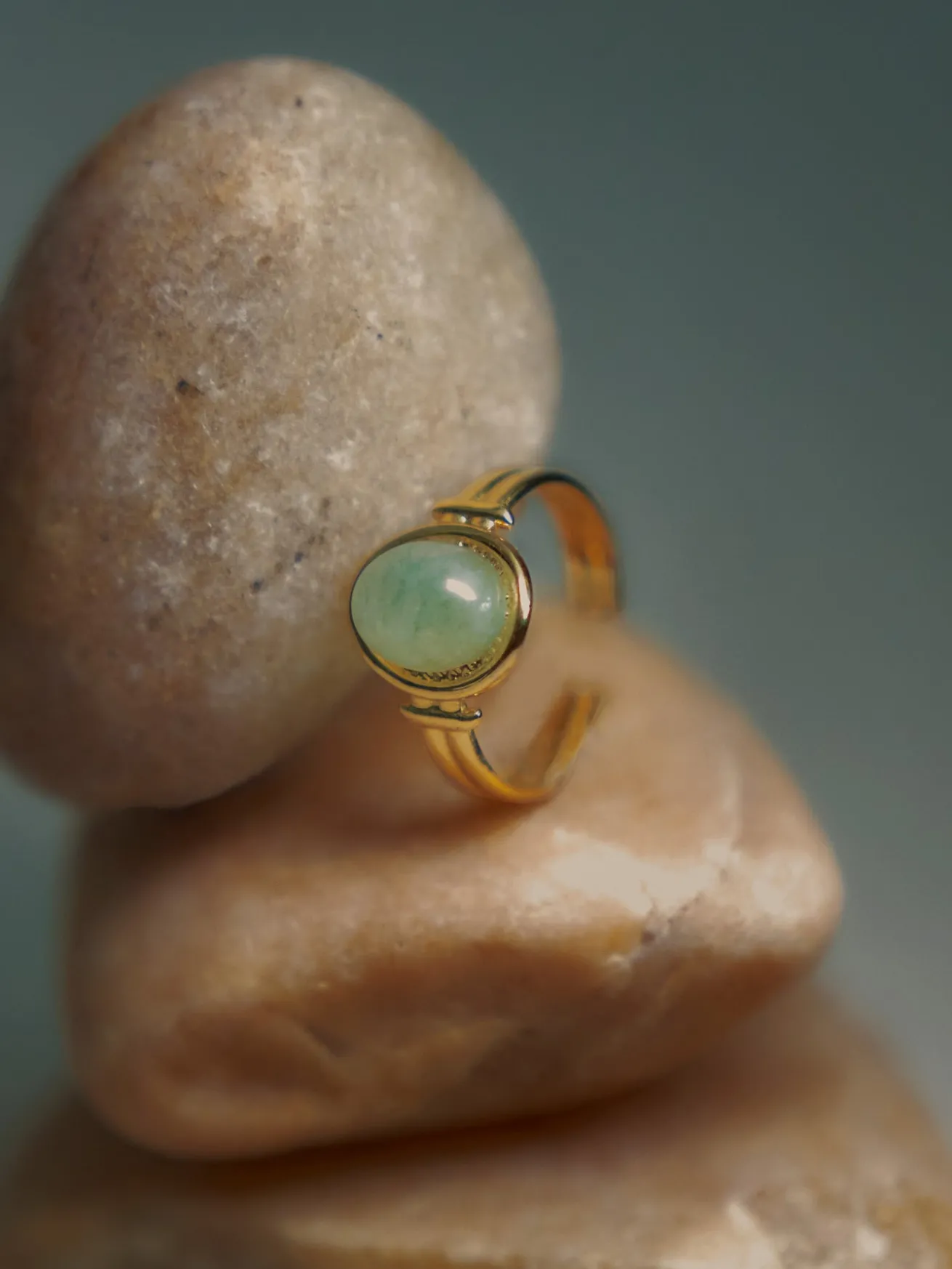 Oval Stone Crystal Ring - Aventurine/Green