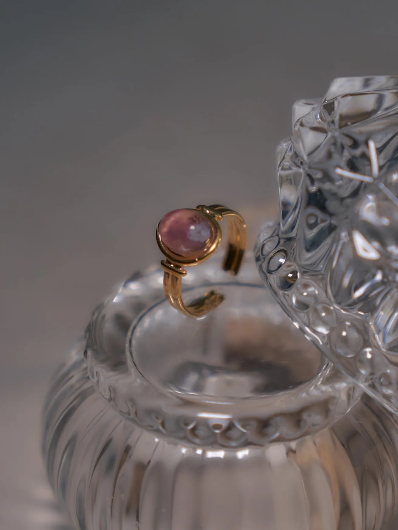Oval Stone Crystal Ring - Amethyst/Purple