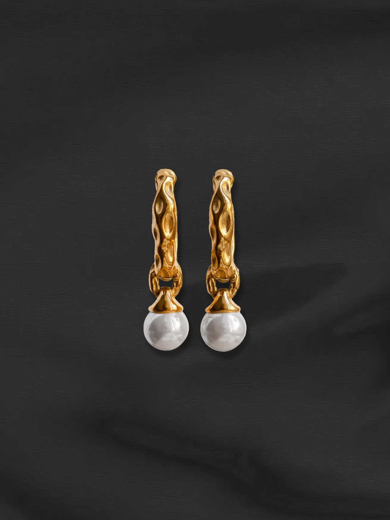Pearl Drop Earrings - Gold