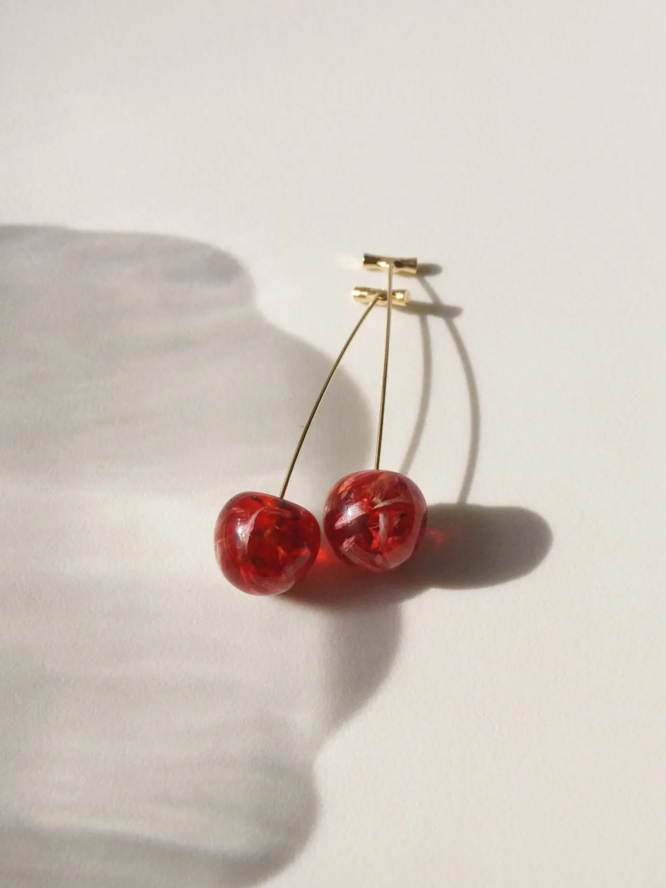 Petit MIKA Floral Cherry Earrings - Red *Gold-plated stems