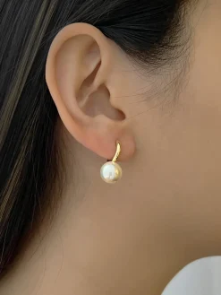 Petite Moria Pearl Hoops