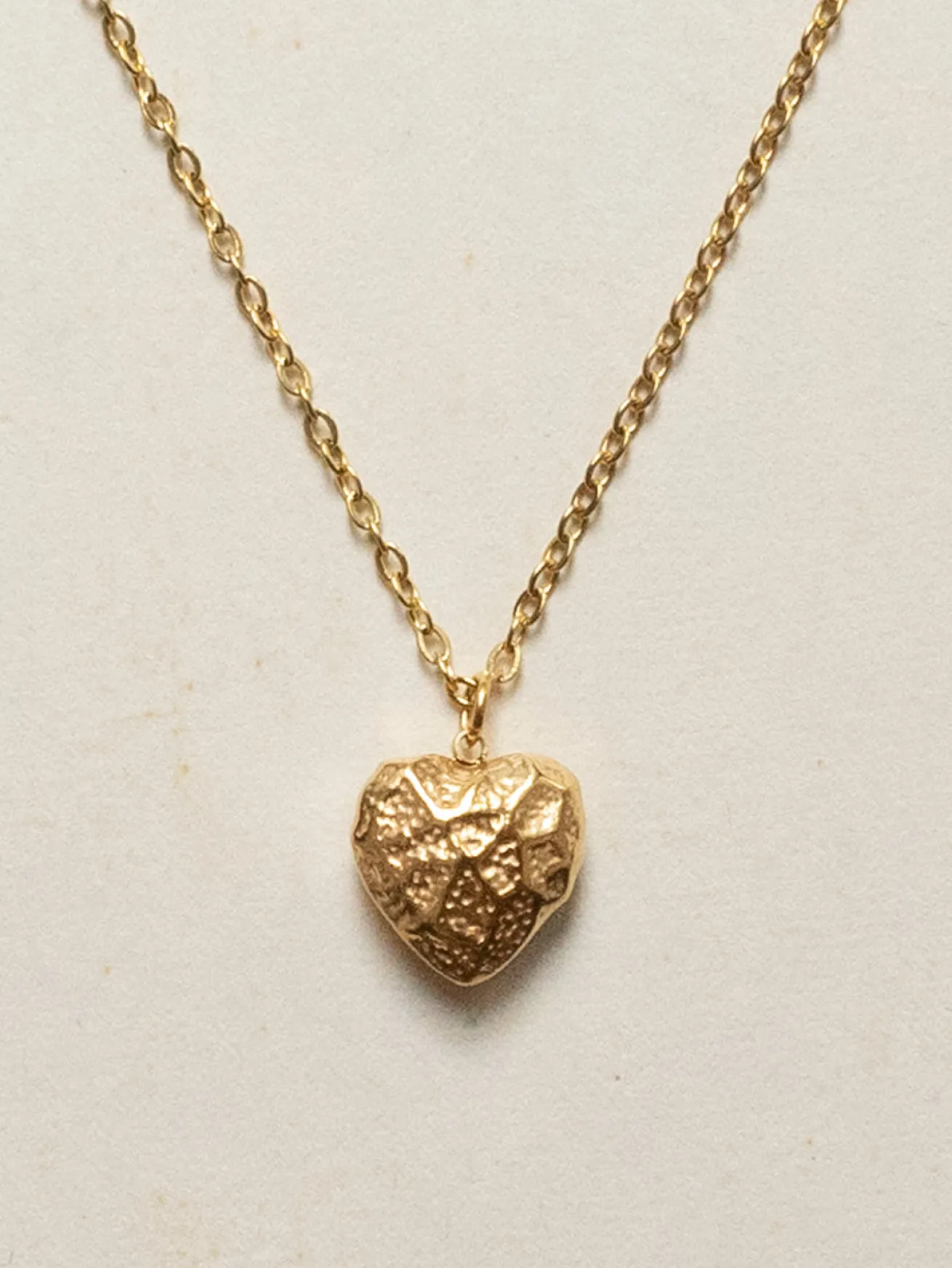 Petite Stone Heart Necklace - Gold