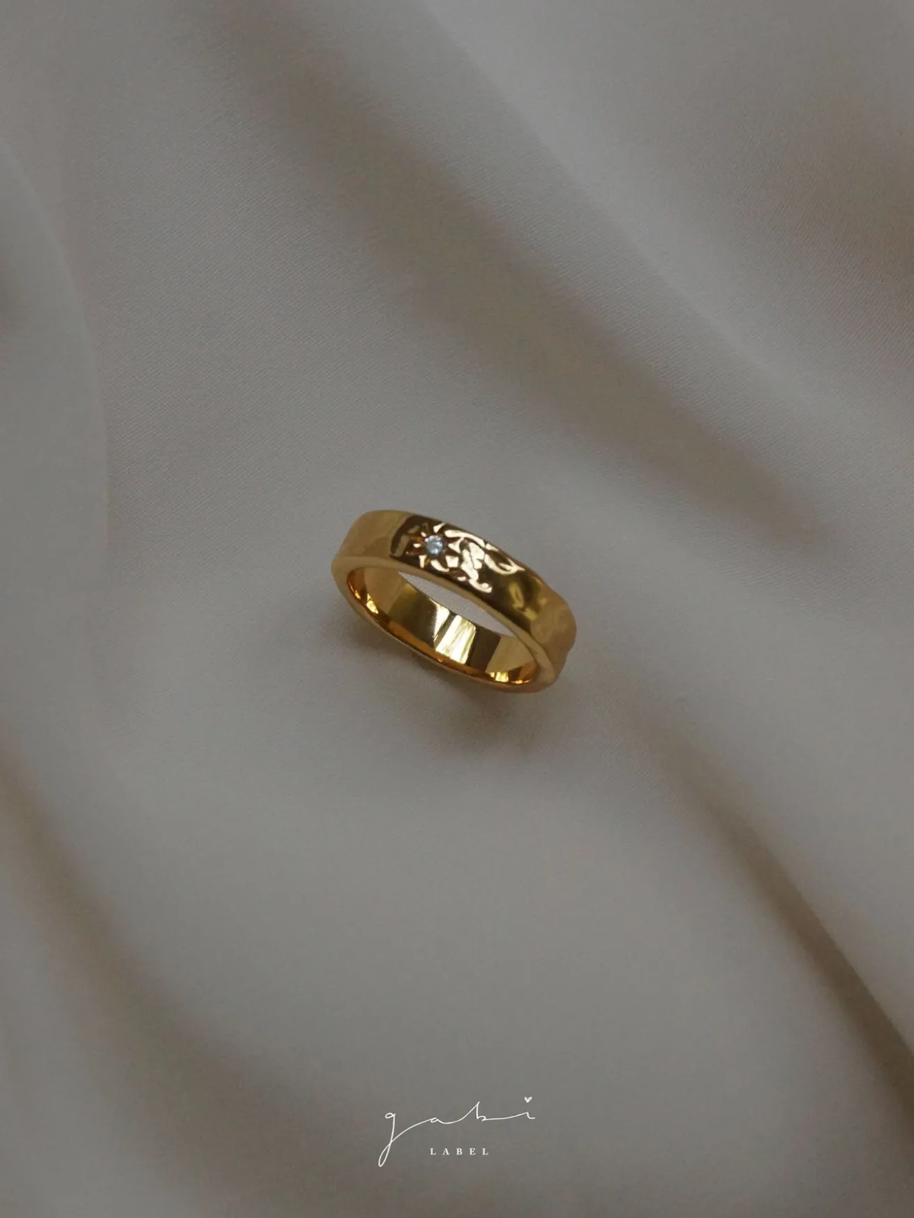 Sibyl Ring