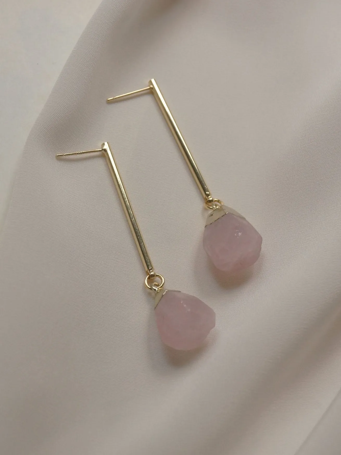 Stone Earrings - Blush Pink *18K Gold-plated