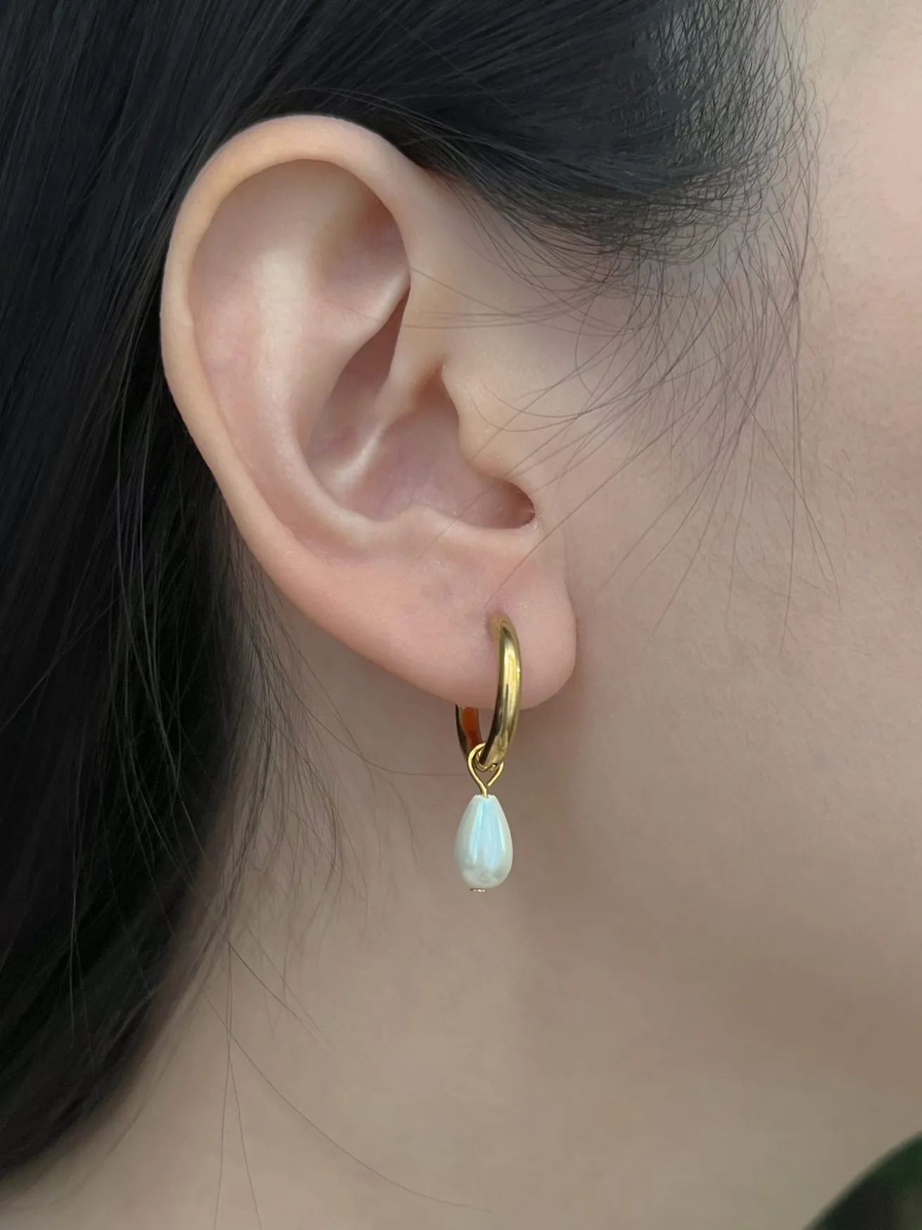Teardrop Stainless Steel Hoops - Pearls Mini